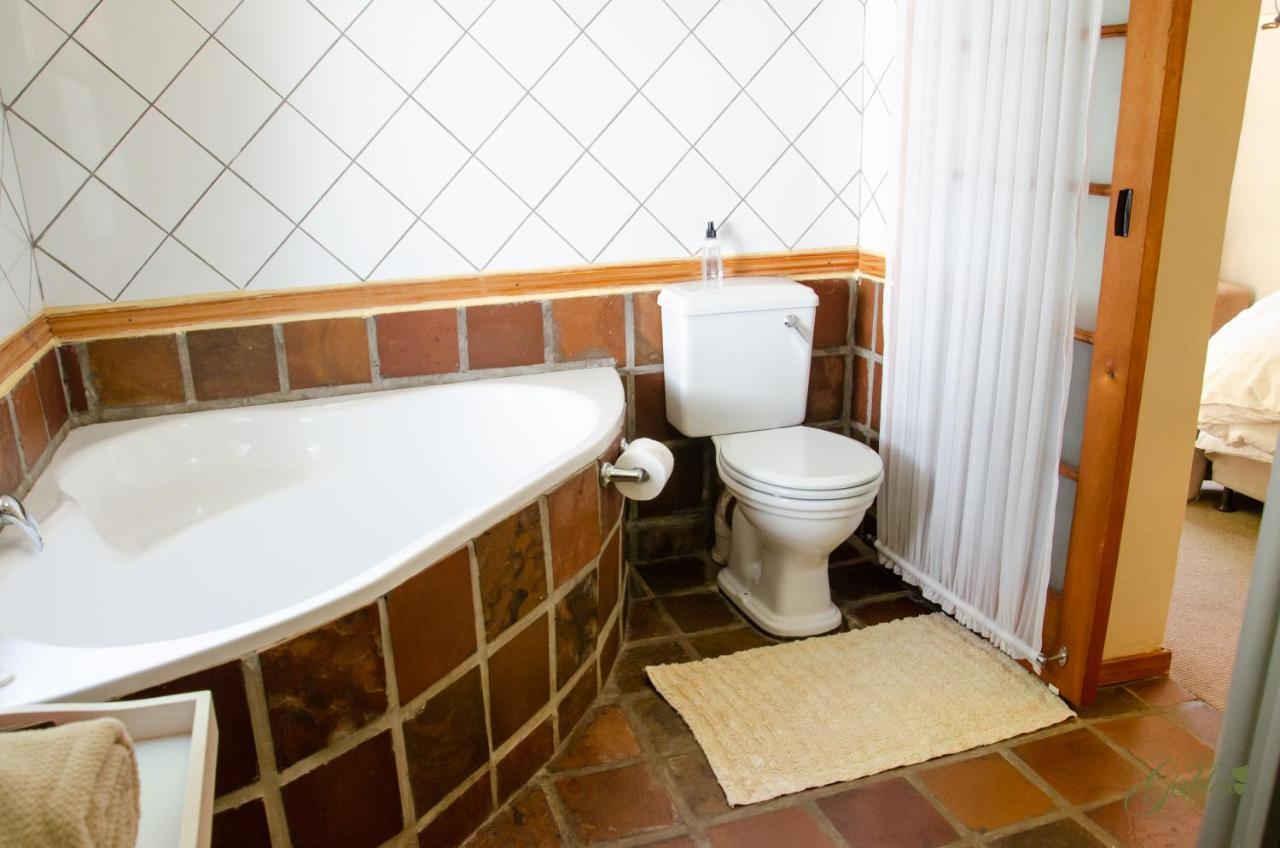 Three Gables Guesthouse Upington Exterior foto