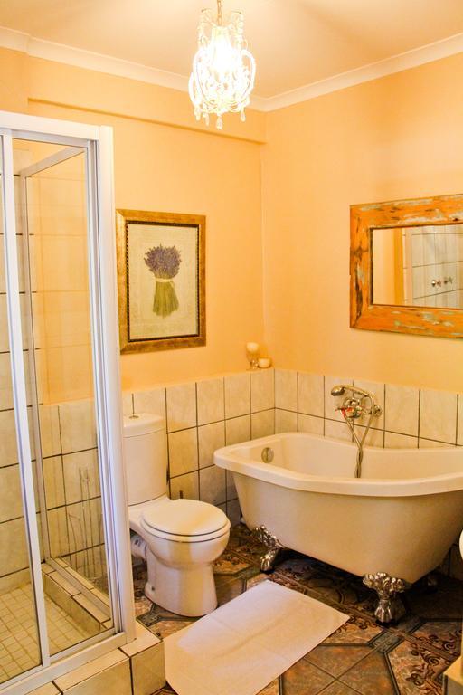 Three Gables Guesthouse Upington Cameră foto